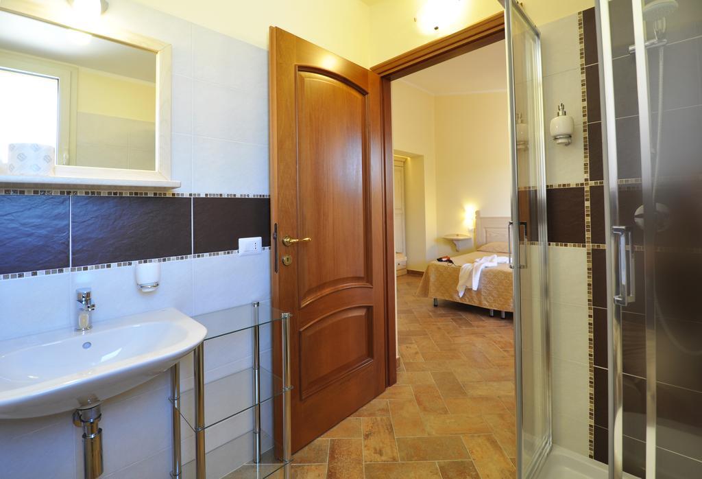 Affittacamere B&B La Villa Dei Graniti Villasimius Quarto foto
