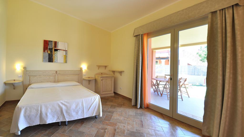 Affittacamere B&B La Villa Dei Graniti Villasimius Quarto foto