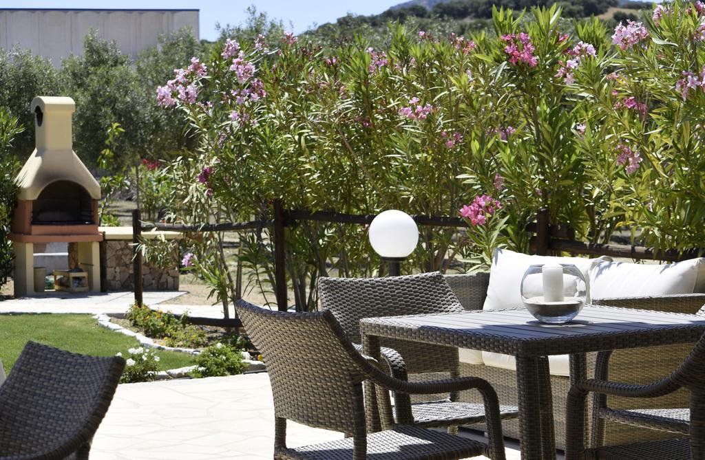 Affittacamere B&B La Villa Dei Graniti Villasimius Exterior foto